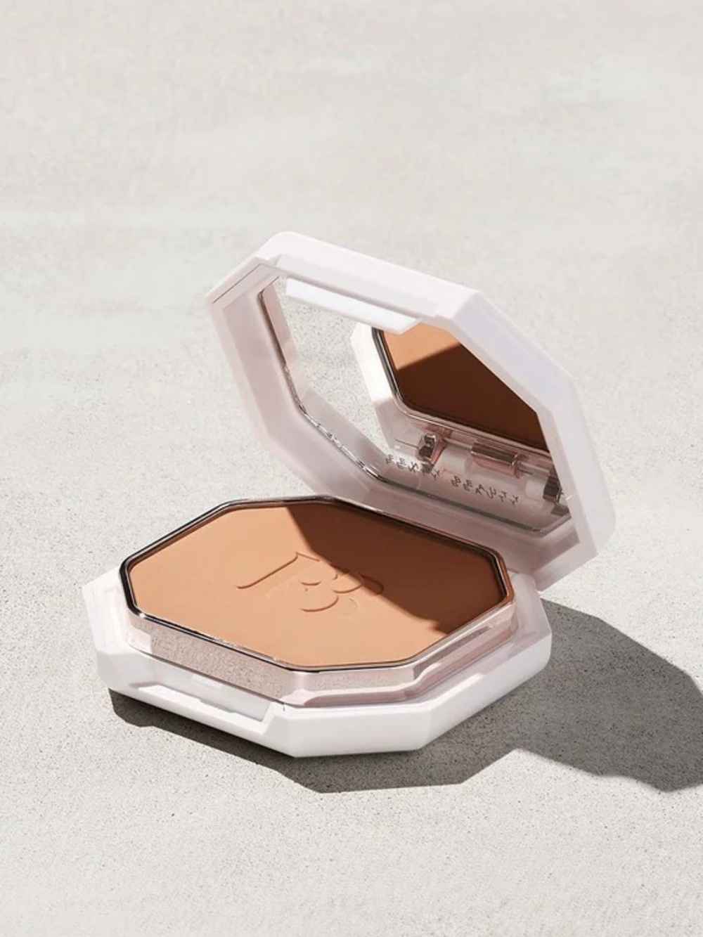 New Fenty Pro Filtโr Soft Matte Powder Foundation 280